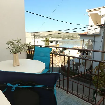 Sikirica * Trogir
